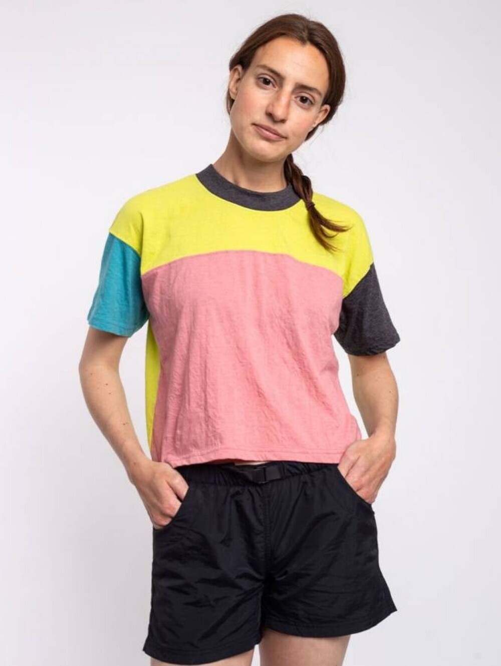 KAVU Eevi Cropped Colorblock Tee Women's Small Relaxed Outdoor Casual Top